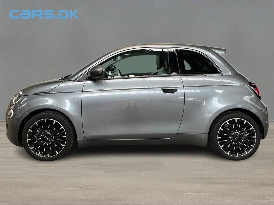 Fiat 500e 42 la Prima by Bocelli 3d