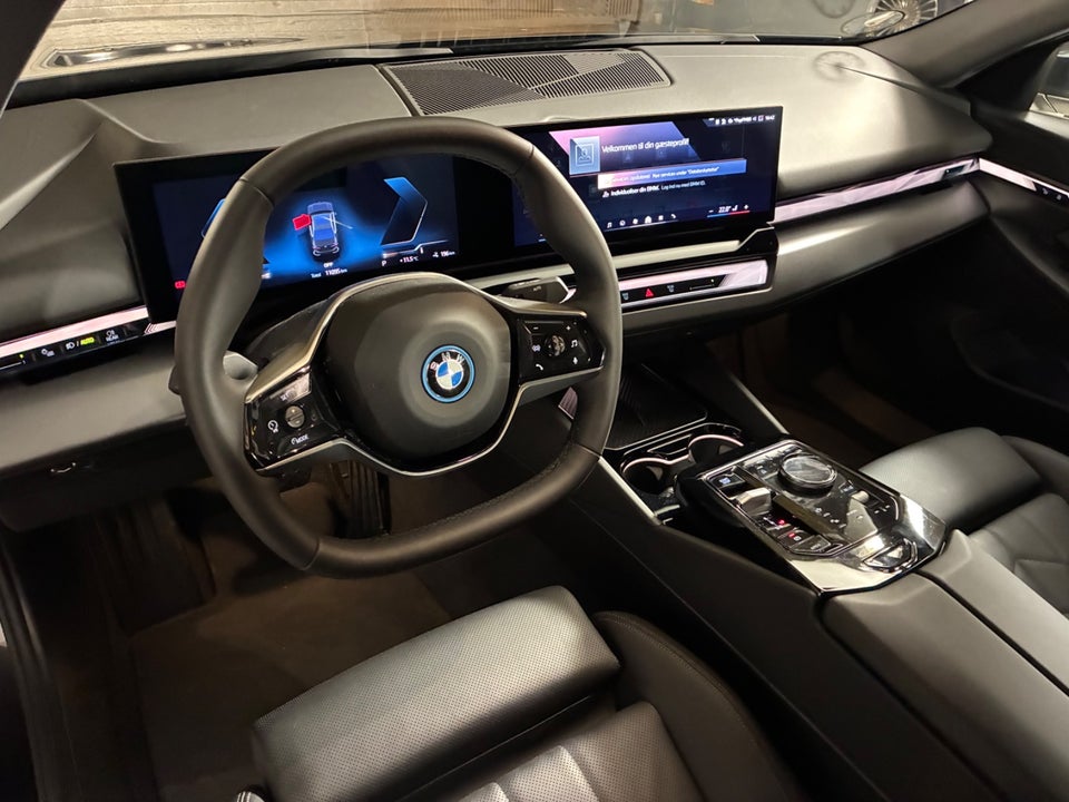 BMW i5 eDrive40 Sport Line 4d