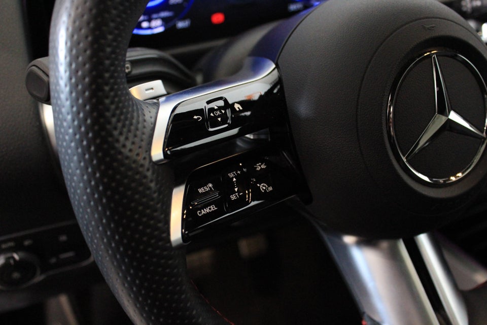 Mercedes EQB250+ AMG Line 5d