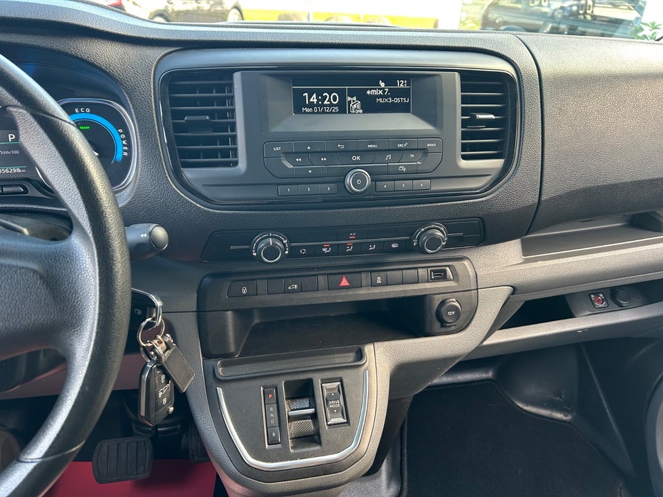 Peugeot e-Expert 50 L2 Plus Van