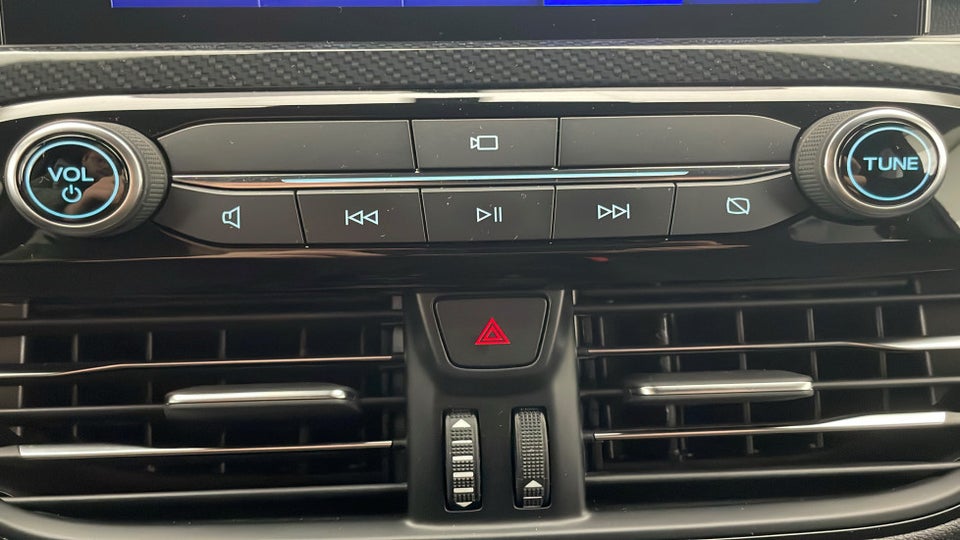 Ford Kuga 2,5 PHEV ST-Line CVT 5d