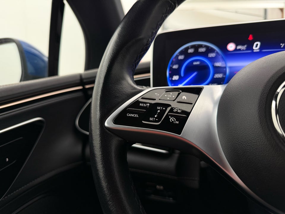 Mercedes EQE350+ Avantgarde 4d