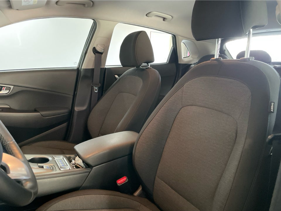 Hyundai Kona 39 EV Select 5d
