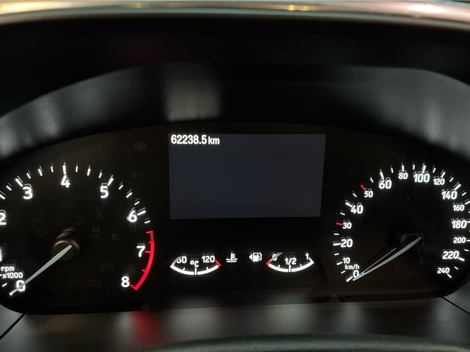 Ford Focus 1,0 EcoBoost Titanium stc. 5d