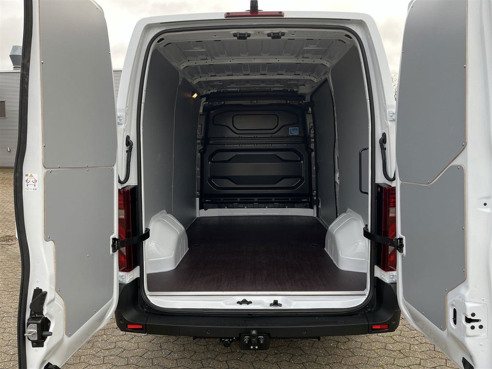 Renault Master V T33 2,0 dCi 150 L2H2 Kassevogn Tekno aut.