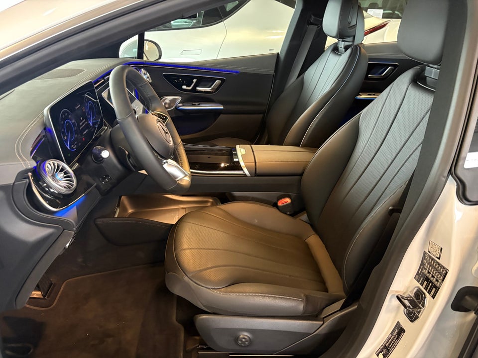Mercedes EQE350 AMG Line 4Matic 4d