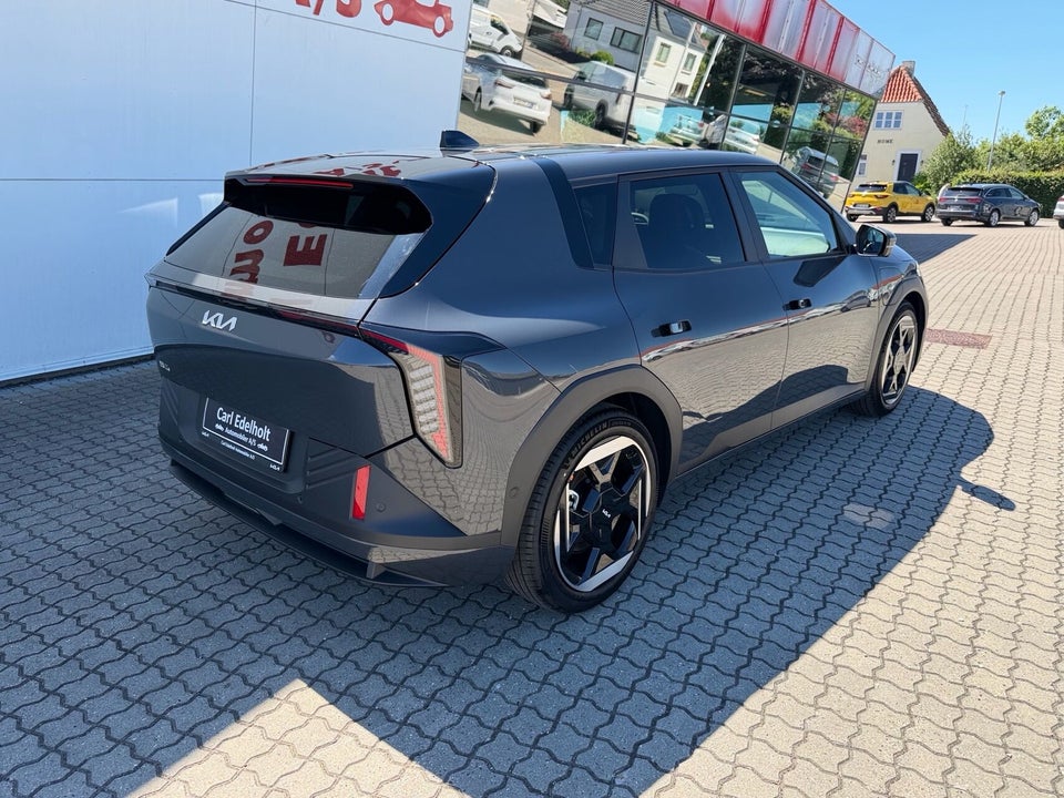 Kia EV4 81 Long Range Upgrade 5d