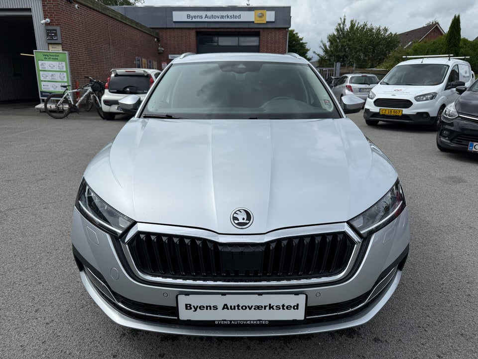 Skoda Octavia 1,4 TSi iV Plus Combi DSG 5d