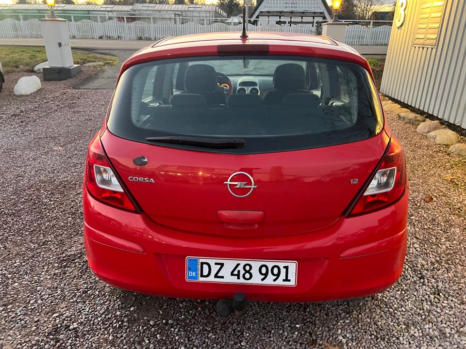 Opel Corsa 1,2 16V Enjoy 5d