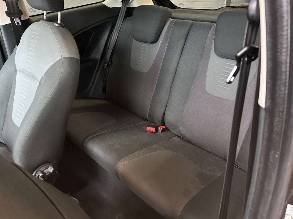 Ford Ka 1,2 Titanium 3d