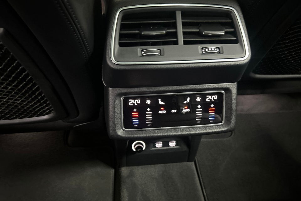 Audi e-tron 55 Advanced quattro 5d