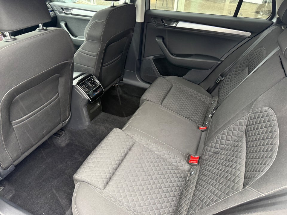 Skoda Superb 1,4 TSi 150 Style Combi DSG 5d