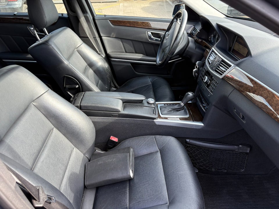 Mercedes E220 2,2 CDi stc. aut. BE 7prs 5d