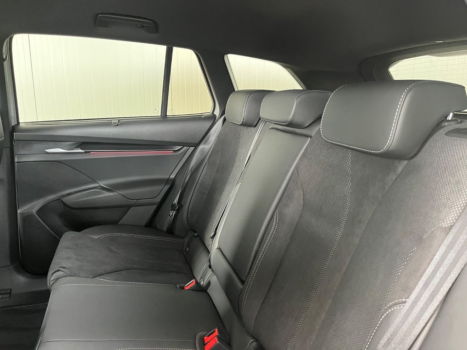 Skoda Enyaq 85 iV Sportline 5d