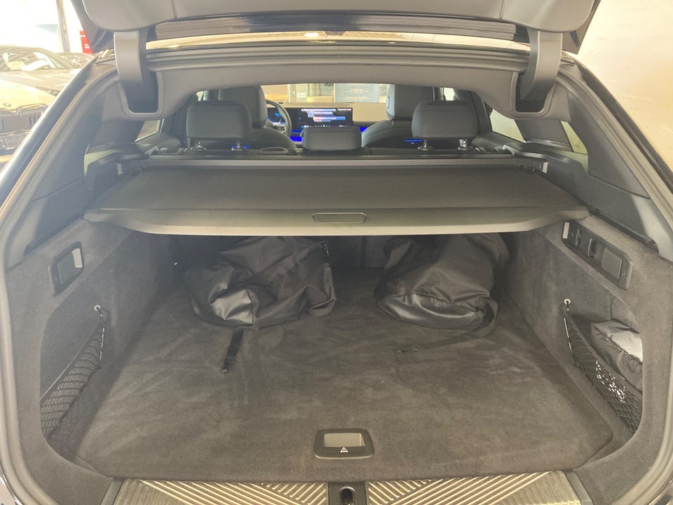 BMW i5 eDrive40 Touring Fully Charged M-Sport 5d