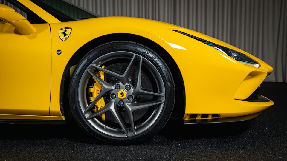 Ferrari F8 Spider 3,9 DCT 2d