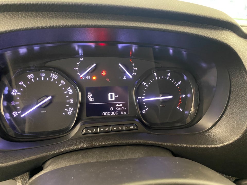 Citroën Jumpy 2,0 BlueHDi 145 L3 BaseLine