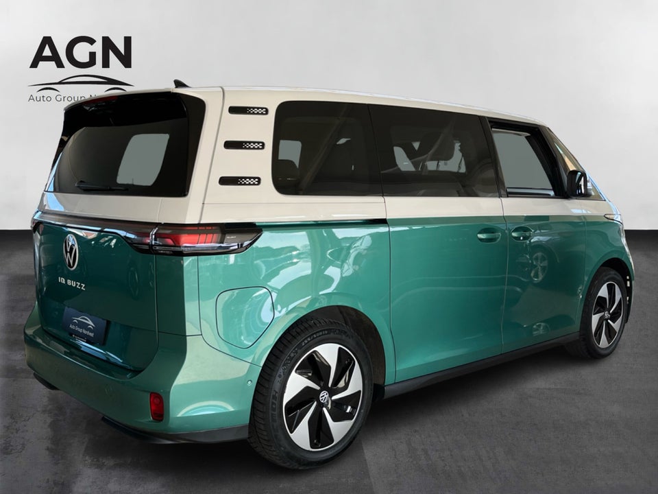 VW ID.Buzz 77 Pro SWB 5d