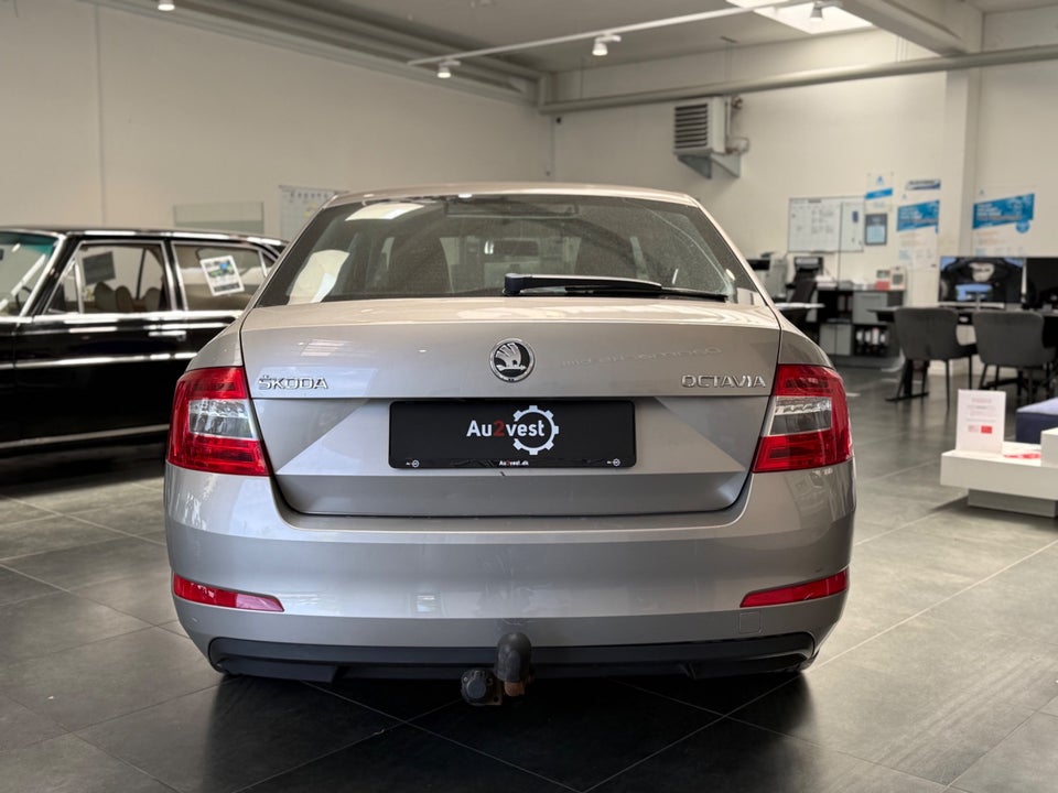 Skoda Octavia 1,2 TSi 105 Elegance Combi DSG 5d