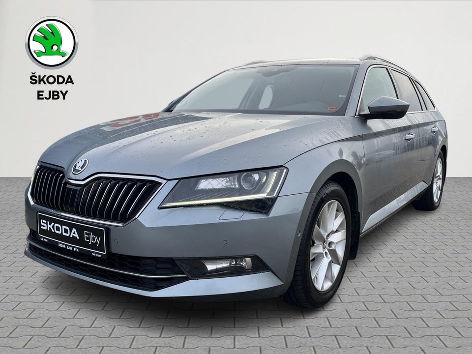 Skoda Superb 1,8 TSi 180 Style Combi DSG 5d
