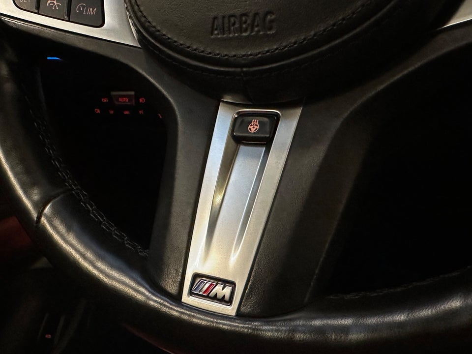 BMW i4 eDrive40 Charged 5d