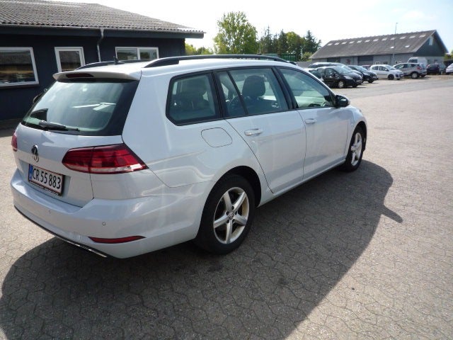 VW Golf VII 1,6 TDi 115 Comfortline Variant DSG 5d