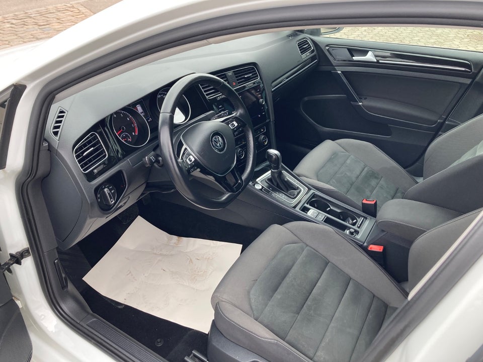 VW Golf VII 1,5 TSi 150 Highline Variant DSG 5d