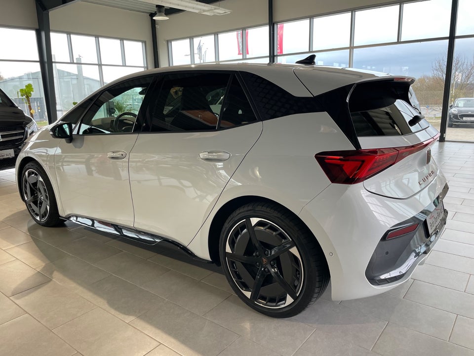 Cupra Born 77 Pasión 5d