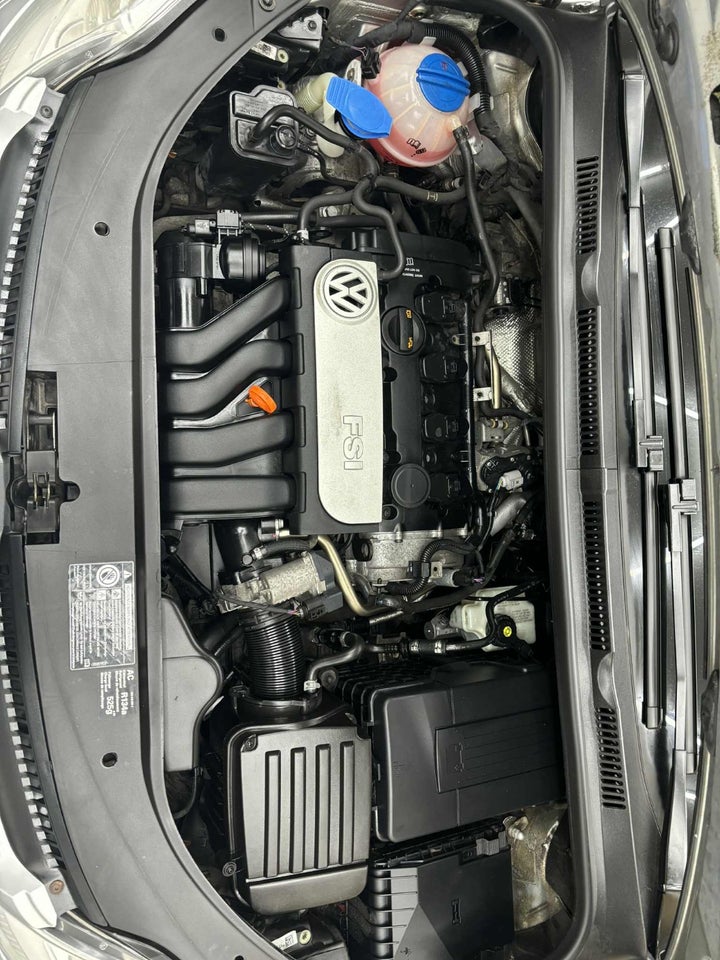 VW Golf Plus 2,0 FSi Comfortline Tiptr. 5d