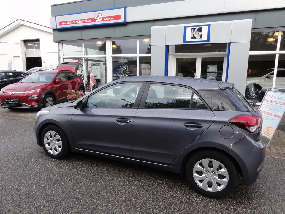 Hyundai i20 1,25 Trend 5d