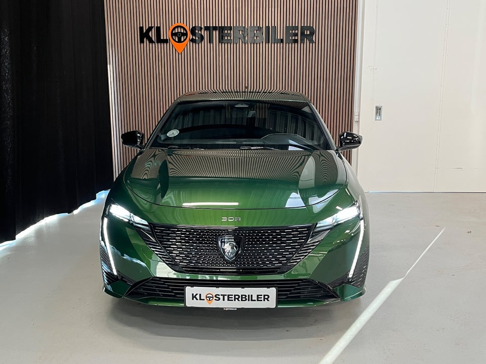 Peugeot e-308 54 GT 5d