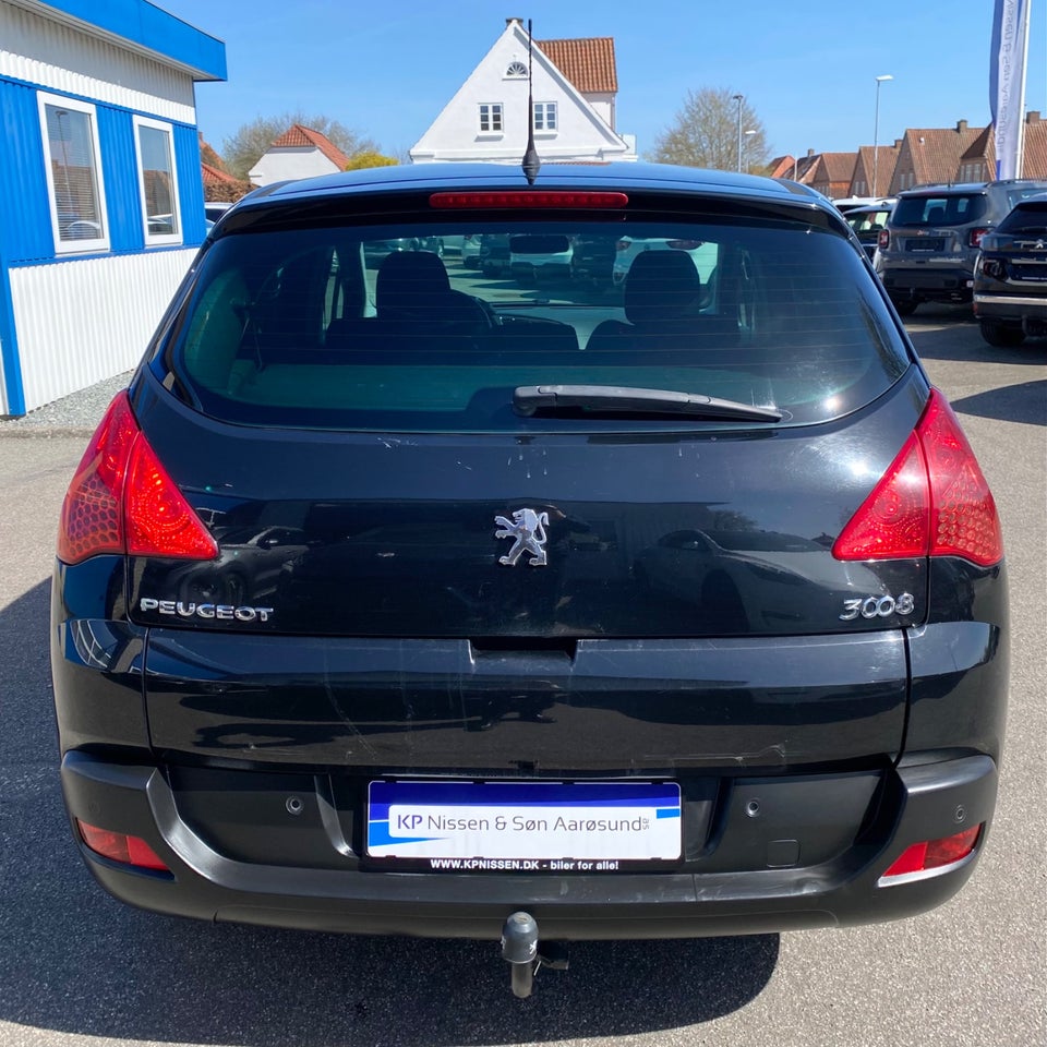 Peugeot 3008 2,0 HDi 150 Active 5d