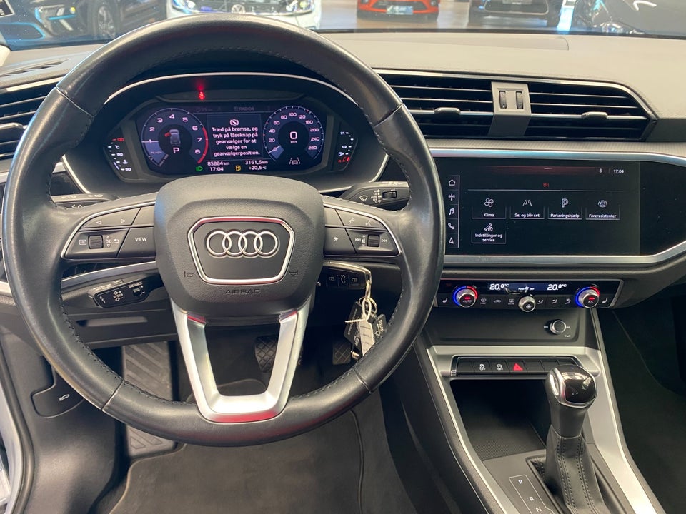 Audi Q3 35 TFSi Advanced S-tr. 5d