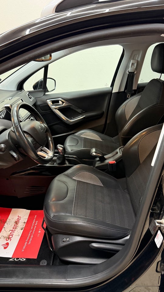 Peugeot 2008 1,2 e-THP 110 Allure 5d