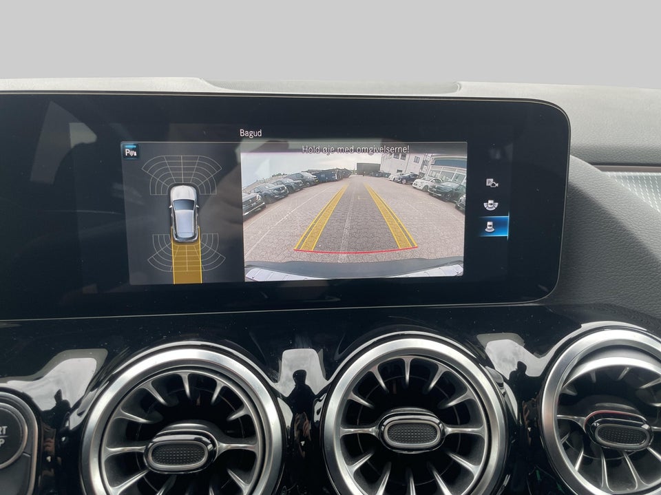 Mercedes EQA250 Sport 5d