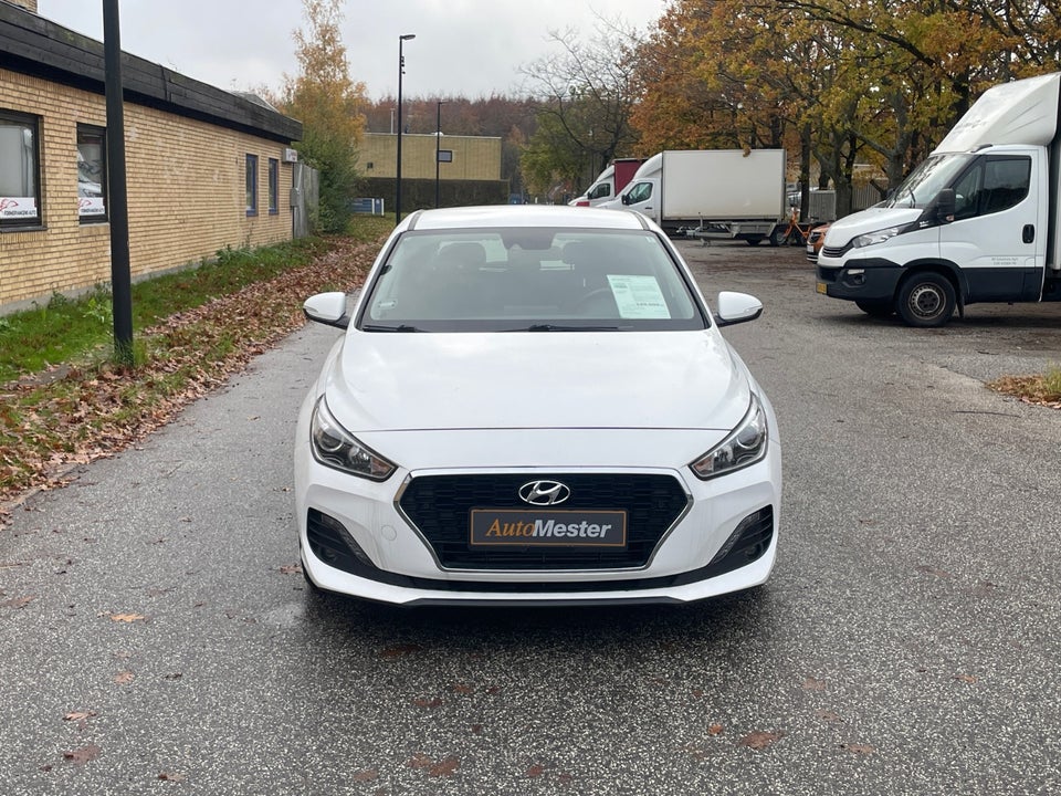 Hyundai i30 1,0 T-GDi Premium 5d