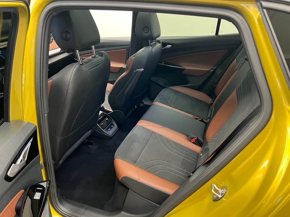 VW ID.4 77 Pro Performance 5d