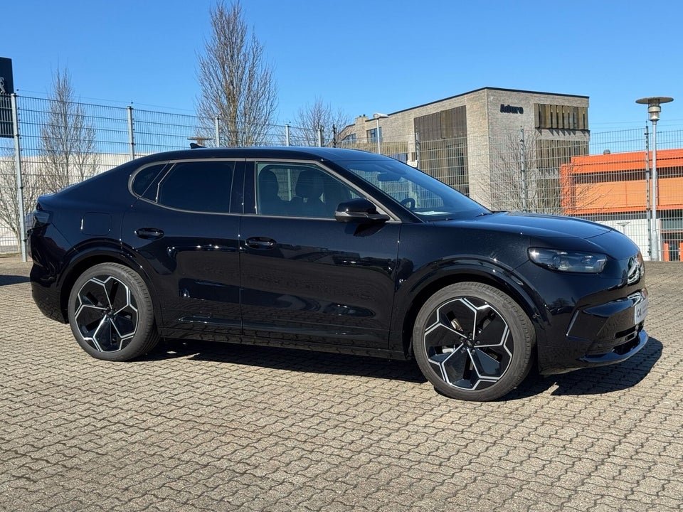 Ford Capri 77 Premium Extended Range 5d