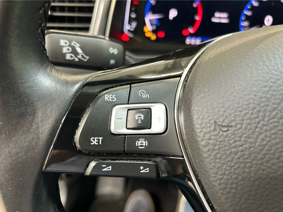 VW T-Roc 1,5 TSi 150 Sport Team DSG 5d