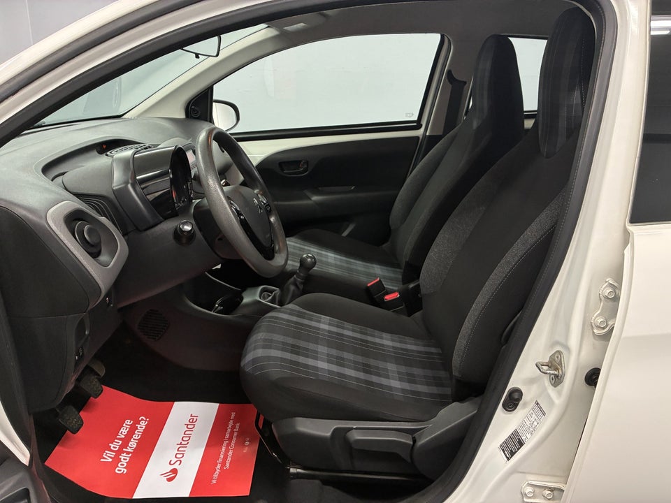 Peugeot 108 1,0 e-VTi 72 Active 5d