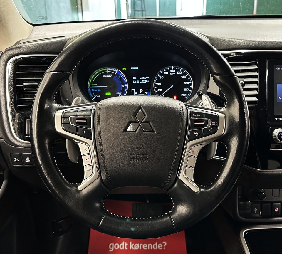 Mitsubishi Outlander 2,4 PHEV Intense CVT 4WD 5d