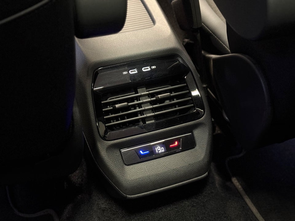 VW ID.4 77 Pro Business Premium 5d