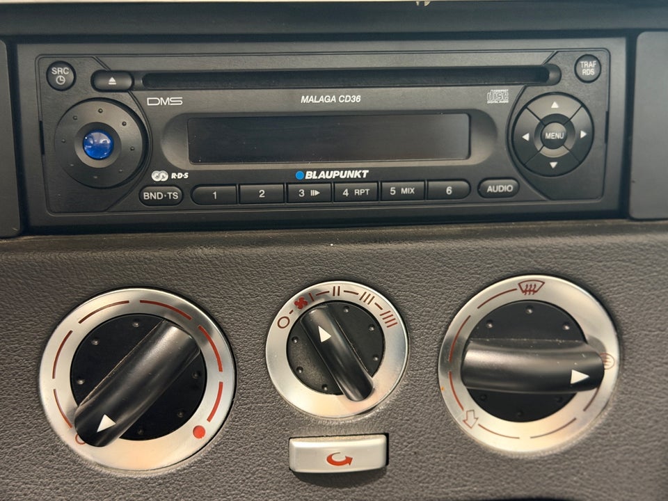 Audi TT 1,8 T 225 Roadster quattro 2d