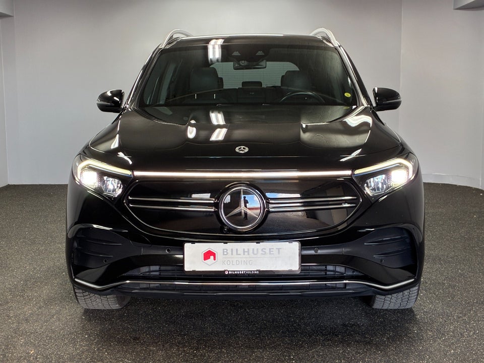 Mercedes EQB300 AMG Line 4Matic 5d