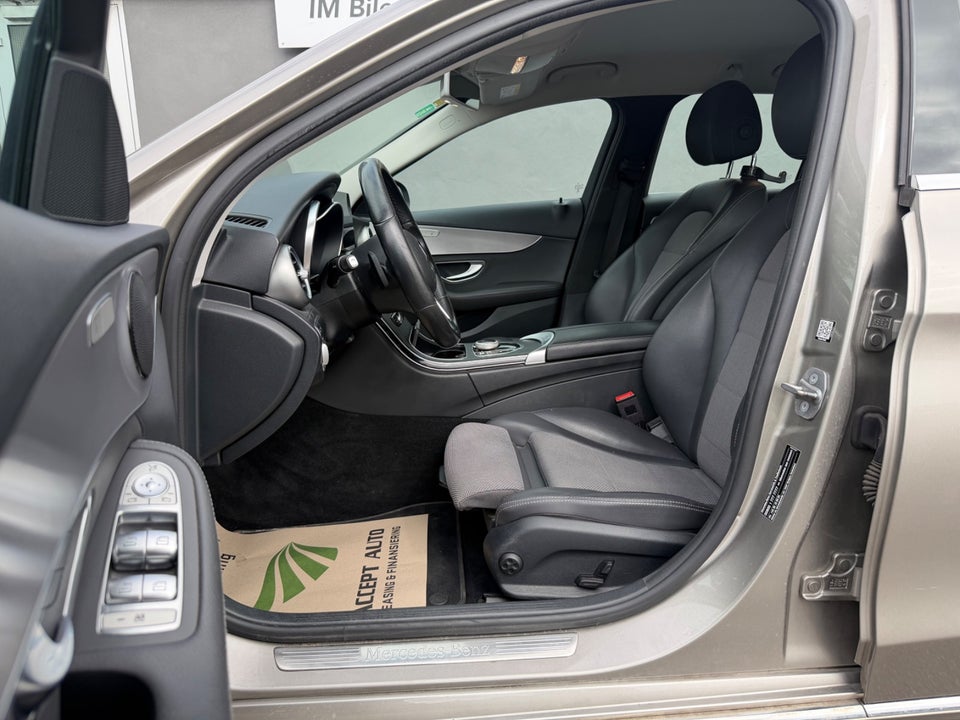 Mercedes C220 d 2,0 Avantgarde stc. aut. 5d