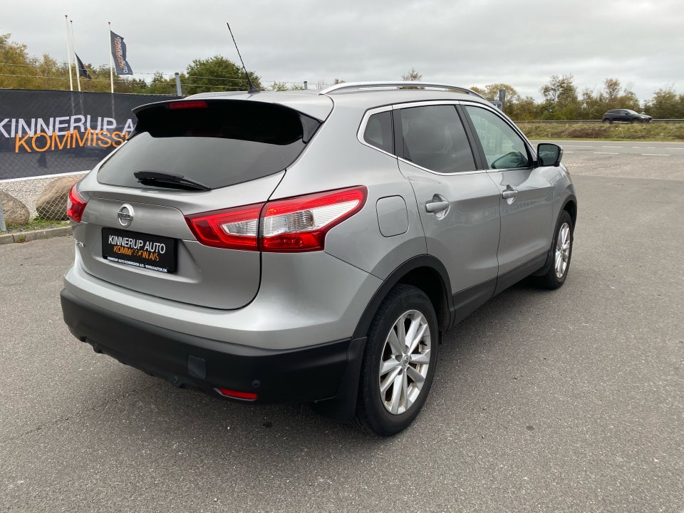 Nissan Qashqai 1,5 dCi 110 N-Connecta 5d