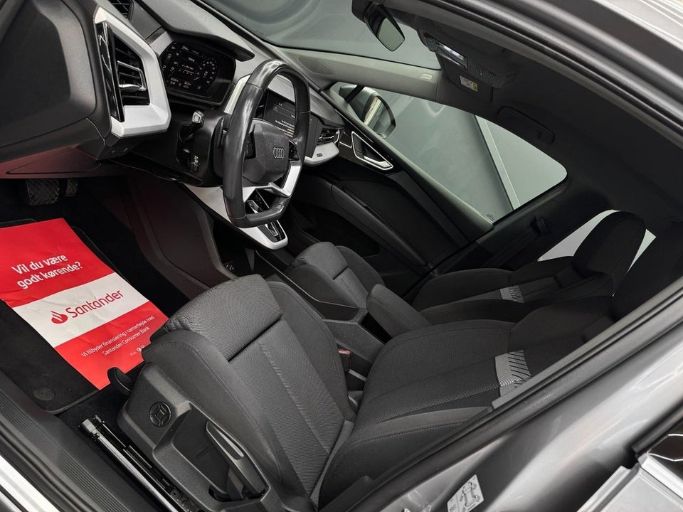 Audi Q4 e-tron 40  5d