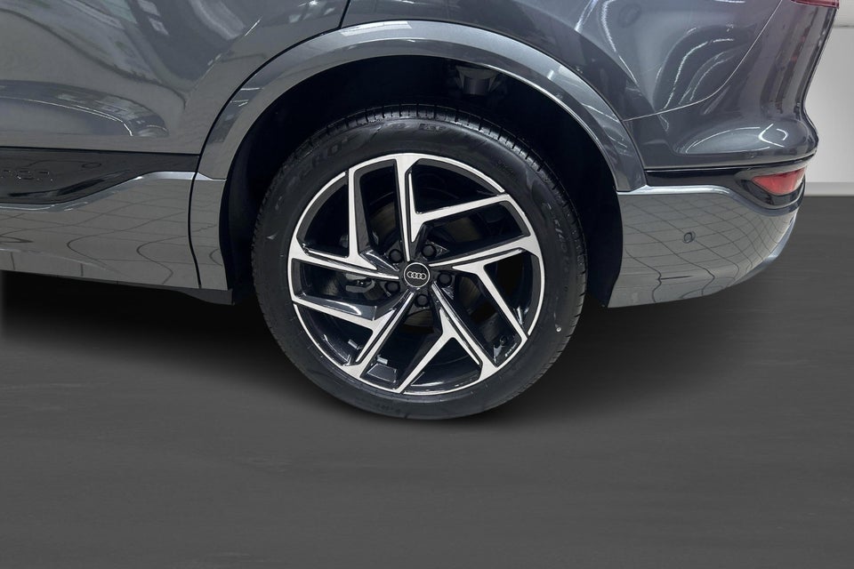 Audi Q6 e-tron S-line plus performance 5d