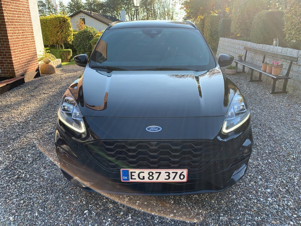 Ford Kuga 2,5 PHEV ST-Line X CVT 5d