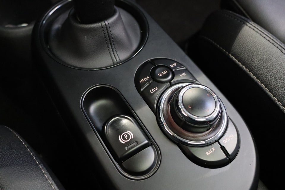 MINI Cooper SE Edition Premium Plus 3d